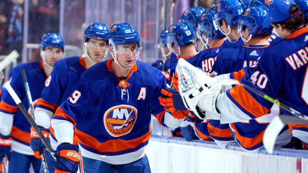 UBS Postgame Photos: Islanders 3, Flyers 2