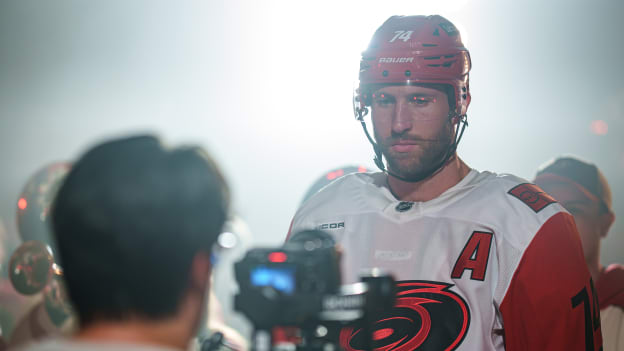 250806_Creative_Away_Jersey_Stage_Set_JL107520