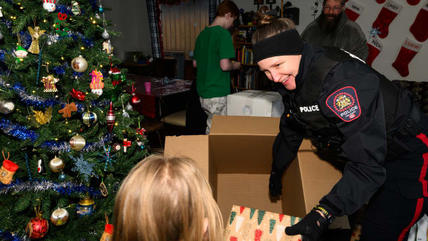 20251224_ALUMNI_TOY_DRIVE_FLA7496AB