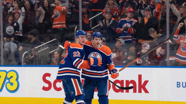 GALLERY: Oilers vs. Avalanche