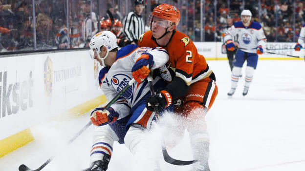 Edmonton Oilers v Anaheim Ducks