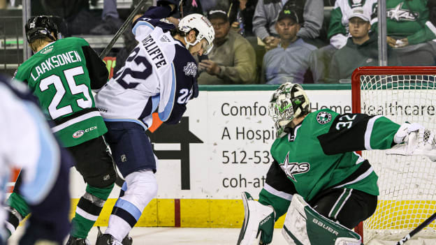 Calder Cup Playoffs Game Four: Ads at Stars