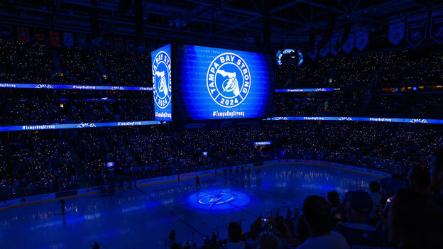 241015TBLvVAN_OpeningNight259cbl