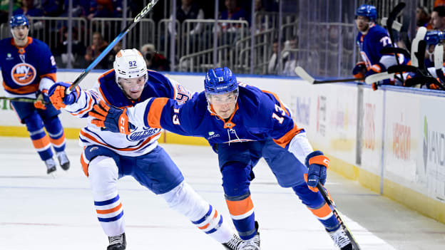 Edmonton Oilers v New York Islanders