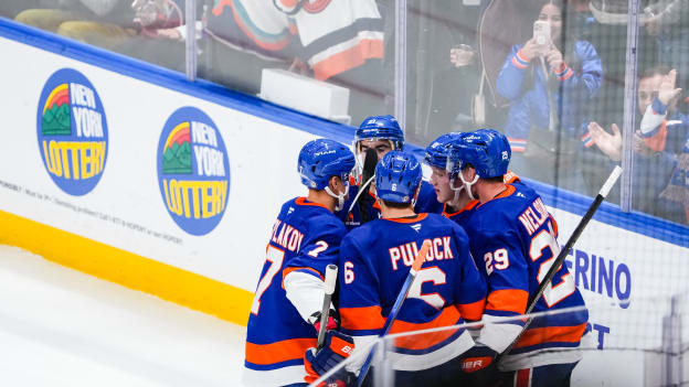 UBS Postgame Photos: Islanders 4, Penguins 3 SO