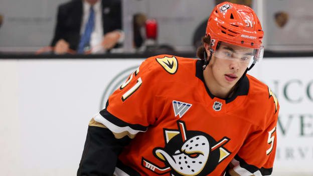 20250921_Kings_Ducks_Vasquez_0007