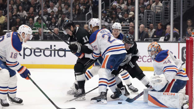 Edmonton Oilers v Los Angeles Kings - Game Two