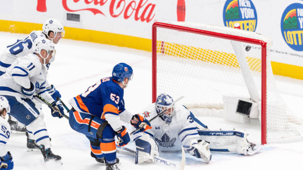 UBS Postgame Photos: Islanders 4, Maple Leafs 3 OT