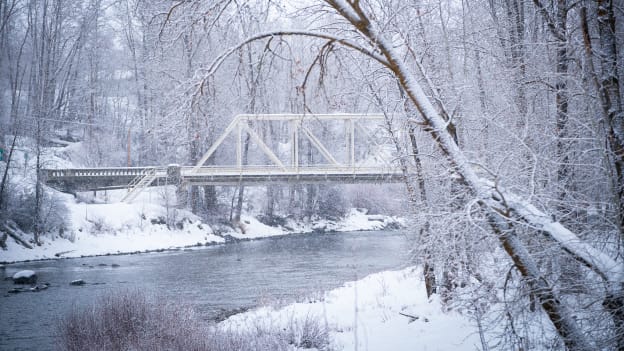 Outdoor Hockey in Winthrop, Washington