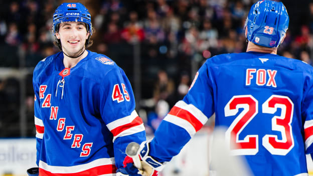 Chicago Blackhawks v New York Rangers