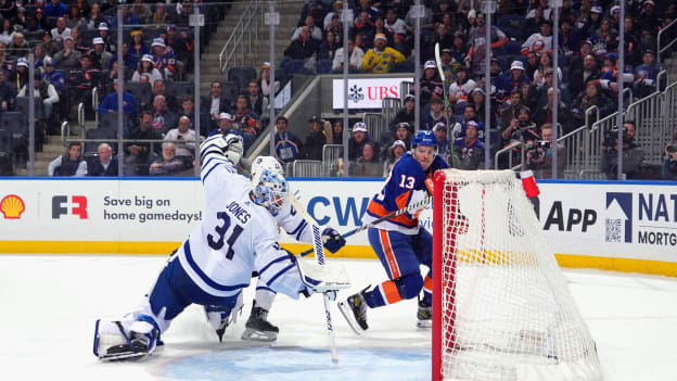 UBS Postgame Photos: Islanders 4, Maple Leafs 3 OT