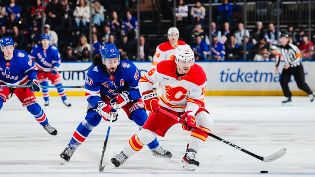 Calgary Flames v New York Rangers