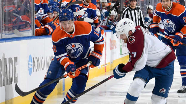 GALLERY: Oilers vs. Avalanche