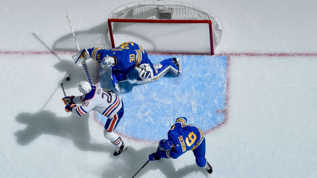 Edmonton Oilers v St. Louis Blues