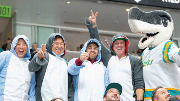 Sj Sharkie San Jose Sharks 2022 NHL Global Series Mascot Bobblehead Officially Licensed by NHL
