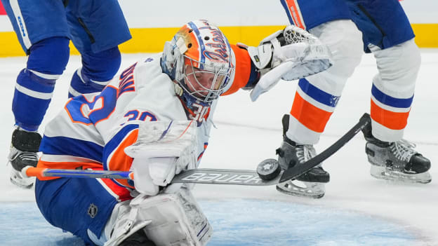 UBS Postgame Photos: Islanders 3, Maple Leafs 2