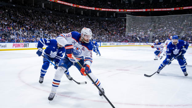 Edmonton Oilers v Toronto Maple Leafs