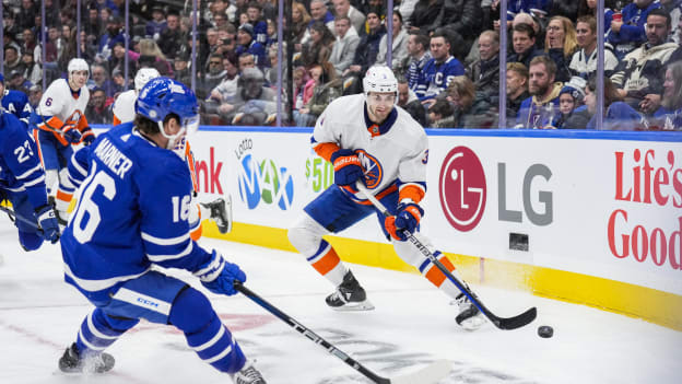 UBS Postgame Photos: Islanders 3, Maple Leafs 2