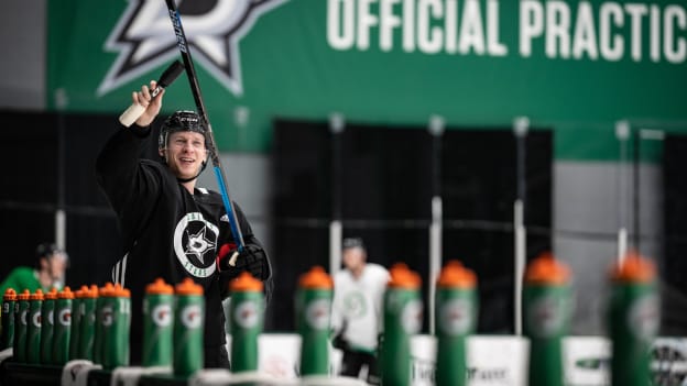 Stars open 2020-21 season with first day of training camp