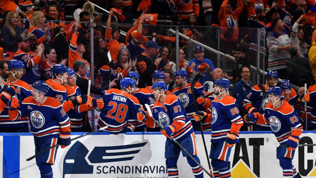 776312032_AD097_Kings_v_Oilers