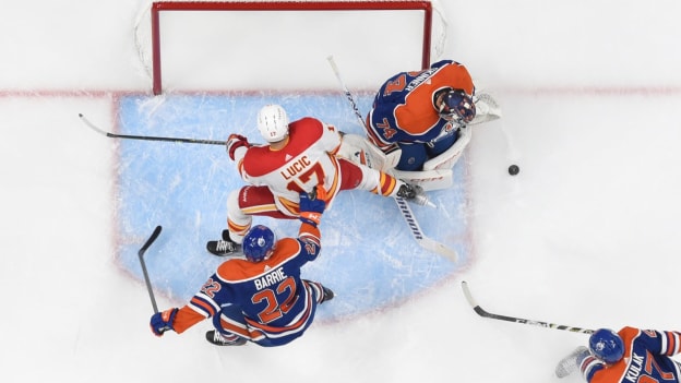 GALLERY: Oilers vs. Flames