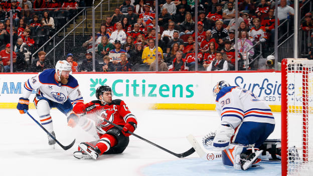 Edmonton Oilers v New Jersey Devils