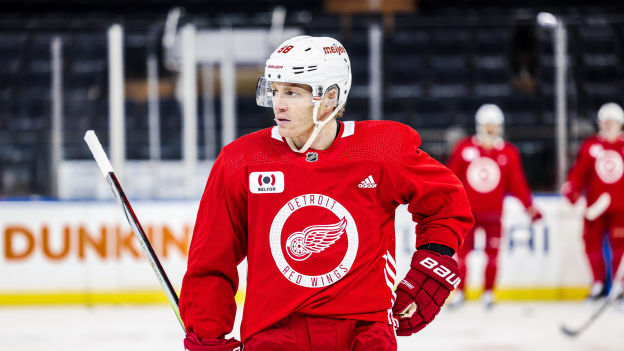 Yzerman on Kane: ‘I think we’re all curious to see how he does’