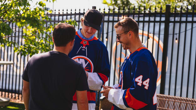 20250928_ISLES_BBQ_FINAL-129