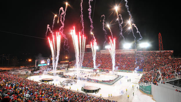 heritage classic fireworks 2568x1444