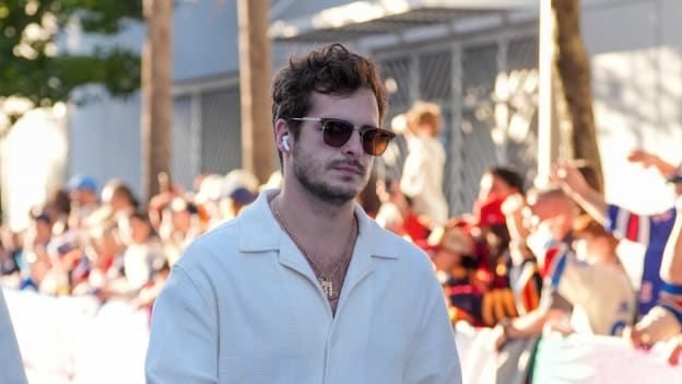 Photos: Winter Classic Arrivals