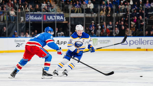 Buffalo Sabres v New York Rangers