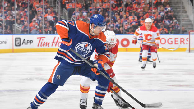GALLERY: Oilers vs. Flames
