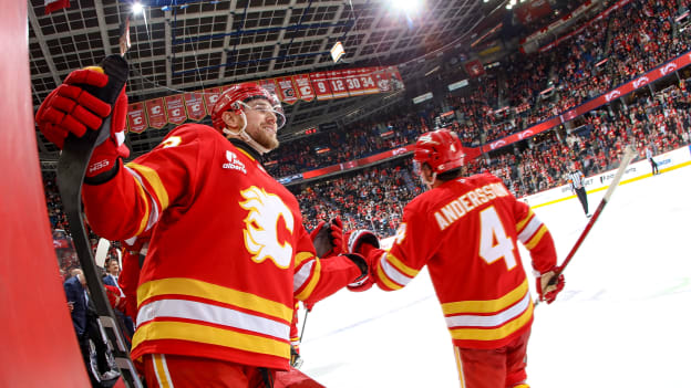 20251218_CGY_vs_SEA_FLA0248_GT