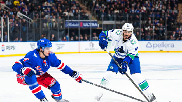 Vancouver Canucks v New York Rangers