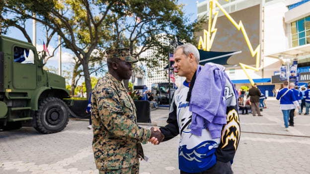 251116TBLvVAN_MilitaryAppreciation064cbl