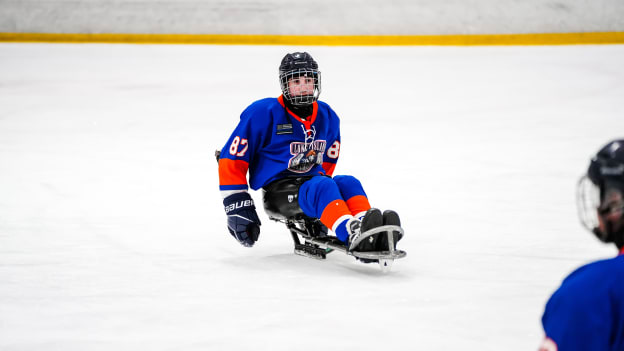 20251205_SledHockey-09