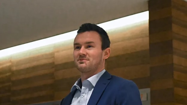 DEV_1054 11.31.29 PM