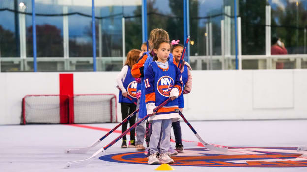 PHOTOS: Try Street Hockey for Free with Girl Scouts of Nassau County