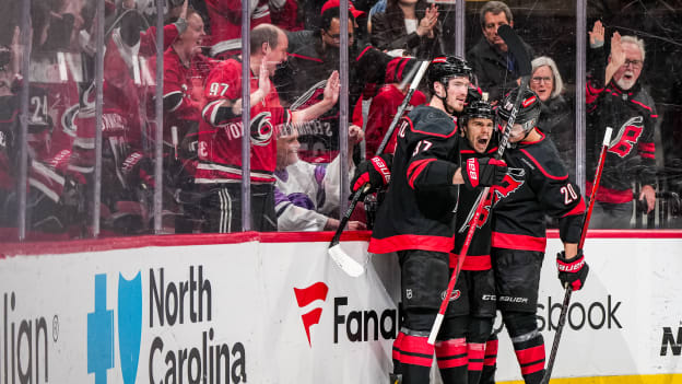 250309_Favorites_JL205910