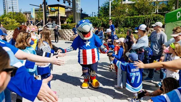 260328-ThunderBug-Birthday-023