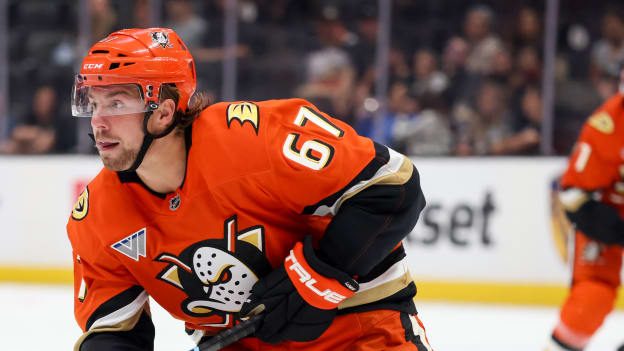 20250924_Kings_Ducks_Robinson_0273