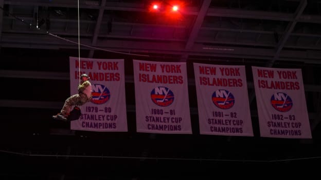 UBS Postgame Photos: Capitals 4, Islanders 1