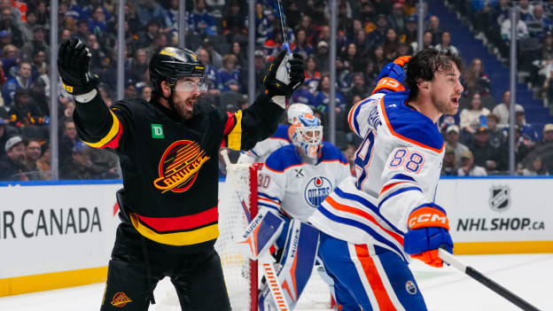 Edmonton Oilers v Vancouver Canucks