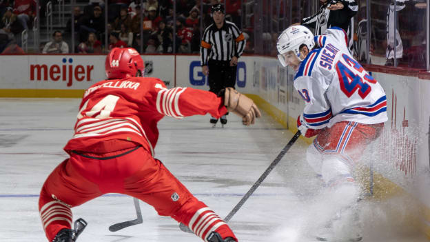 New York Rangers v Detroit Red Wings