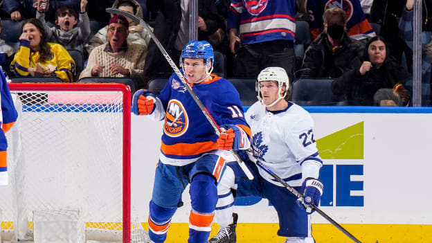 Socios.com Postgame Photos: Islanders 7, Maple Leafs 2