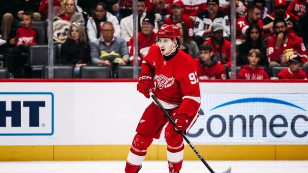 Kasper learning on the fly, finding his role with Red Wings