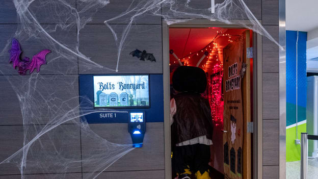 20250124_TBL_BFL_HatTrickOrTreat_97