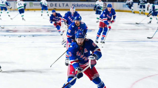 Vancouver Canucks v New York Rangers