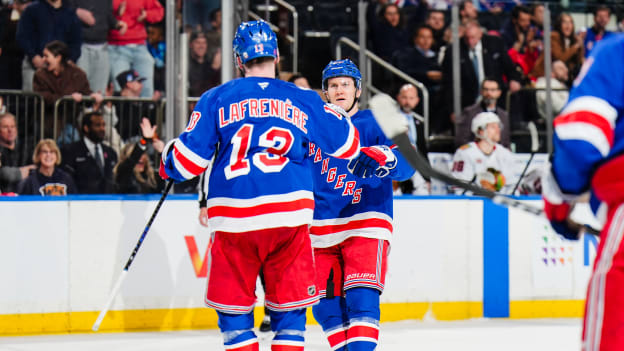 Chicago Blackhawks v New York Rangers