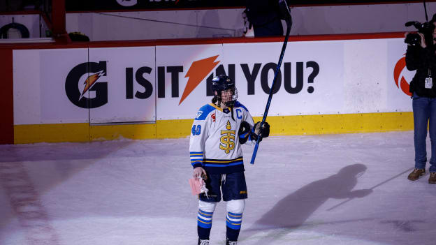 20260401_PWHL_FLA3311_JP